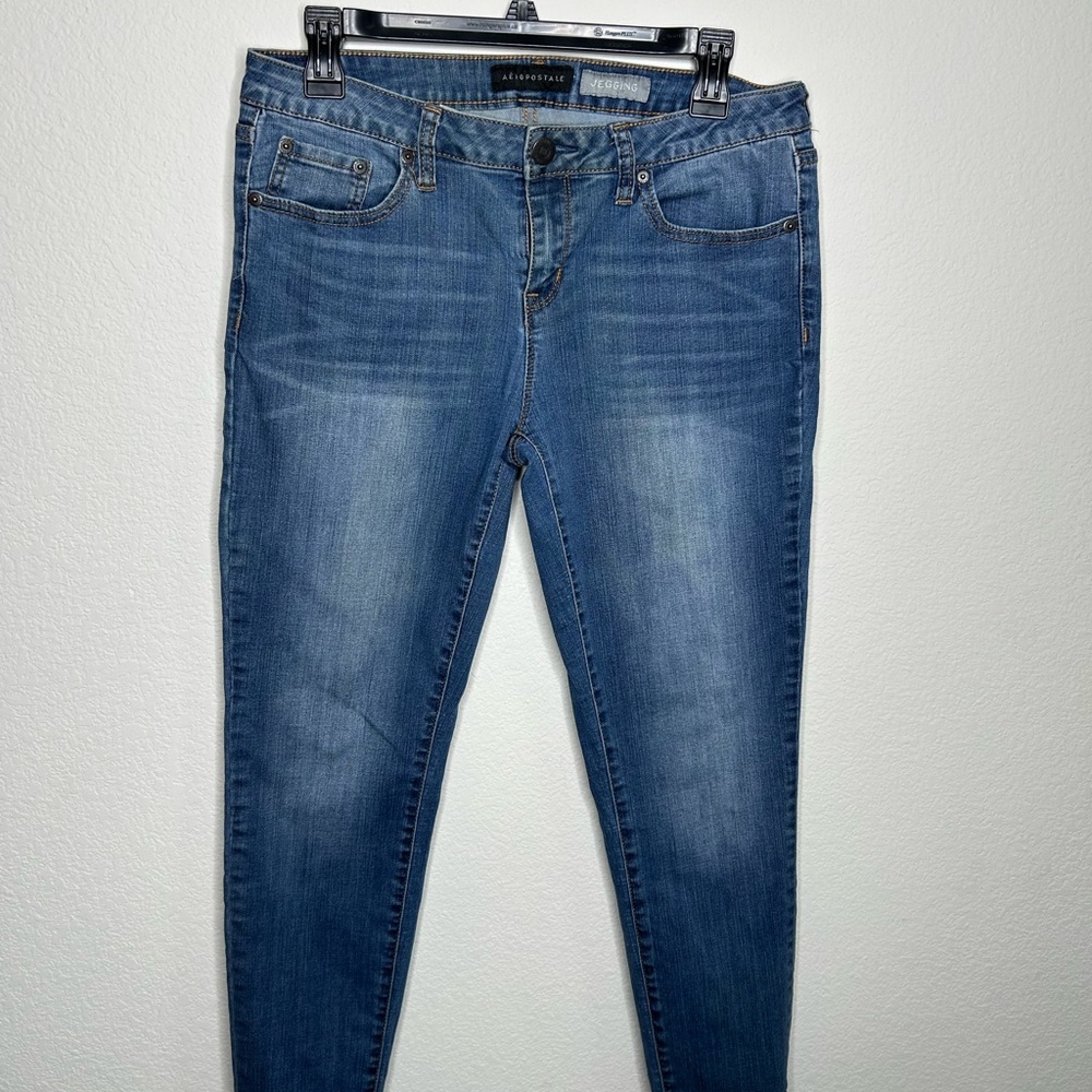 Aeropostale Blue Skinny Jeans Tapered Fit